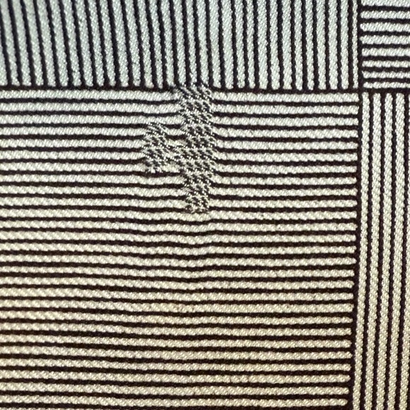 Vintage Brown & Cream Wool-Silk Scarf – Attributed to Christian Dior 🇫🇷 - Picture 9 of 9